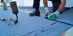 Guide to Roofing Tar And How To Apply It