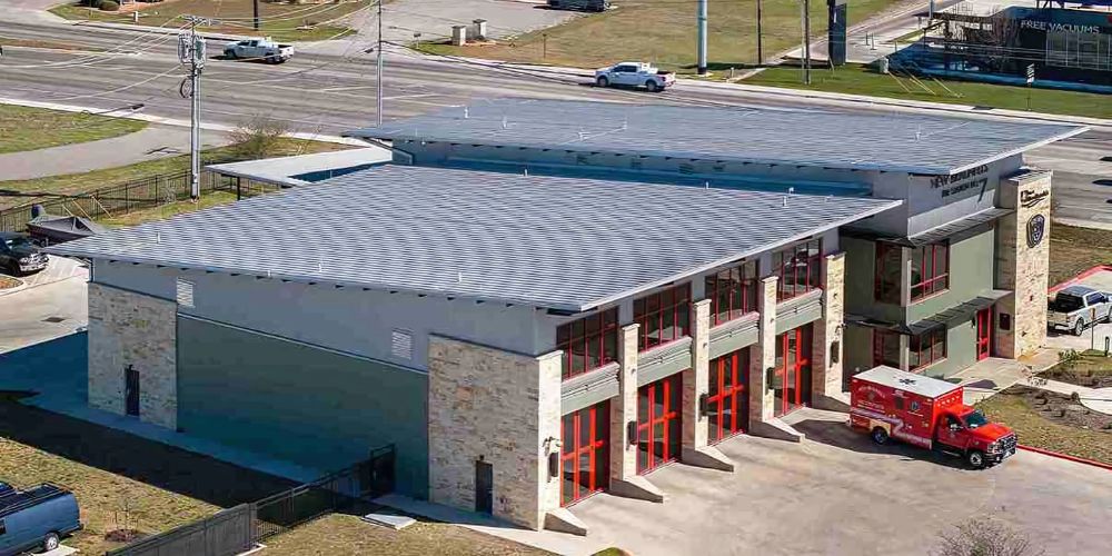 Installing underlayment for a metal roof