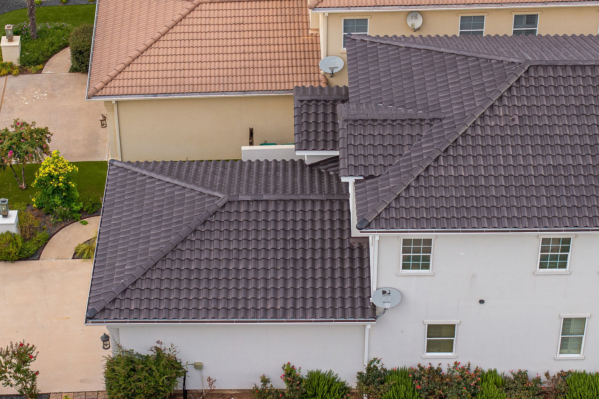 Tile Roof Maintenance in San Antonio